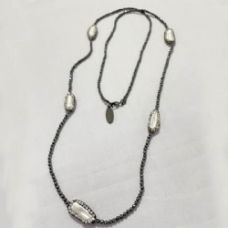 Long MOP glass necklace