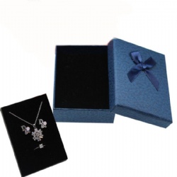 Navy elegant necklace and earring set box